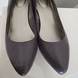 Naturalizer - Amaze - Grey Lizard Pumps